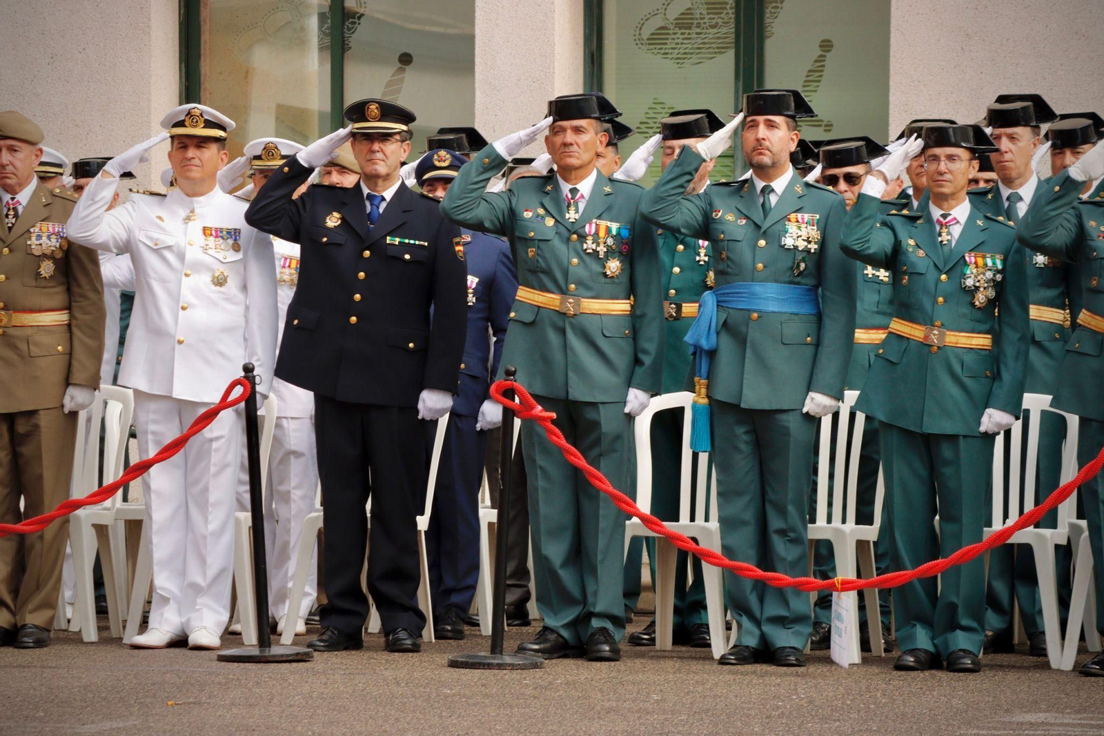Imágenes del 179 aniversario de la Guardia Civil en Cádiz