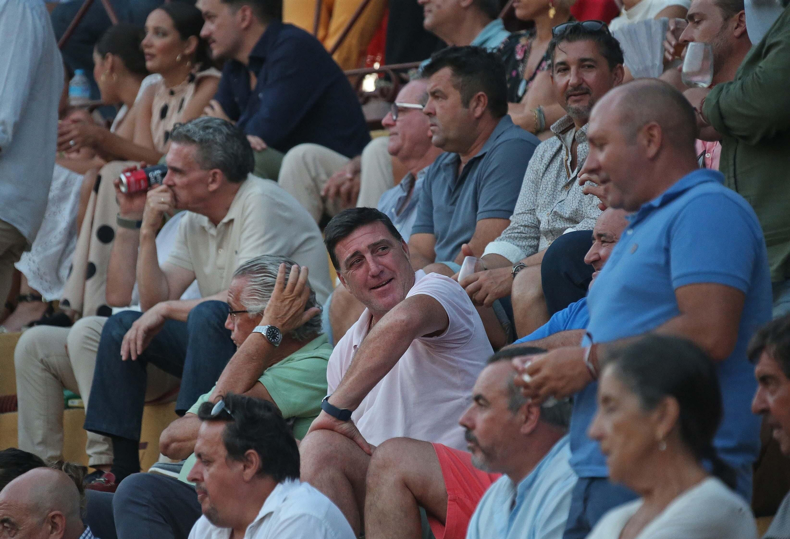 Búscate en la corrida del viernes de la Feria Taurina de La Línea 2023