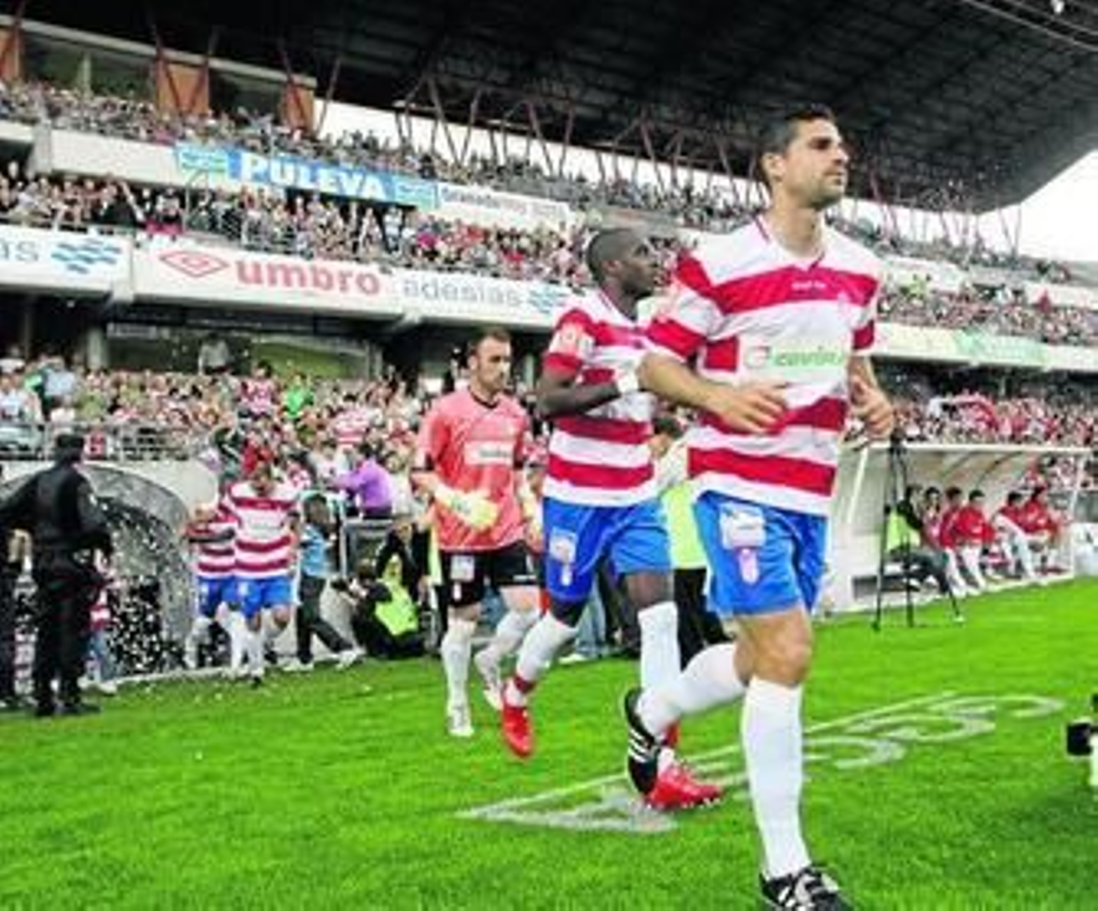 Rubén, Nyom y José Juan saltan al campo para afrontar el partido con el Moratalla.