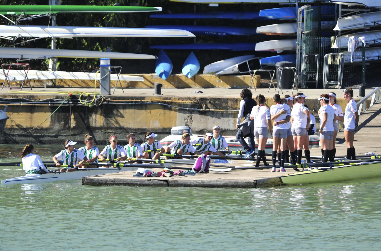 Las imágenes de la Regata Sevilla-Betis