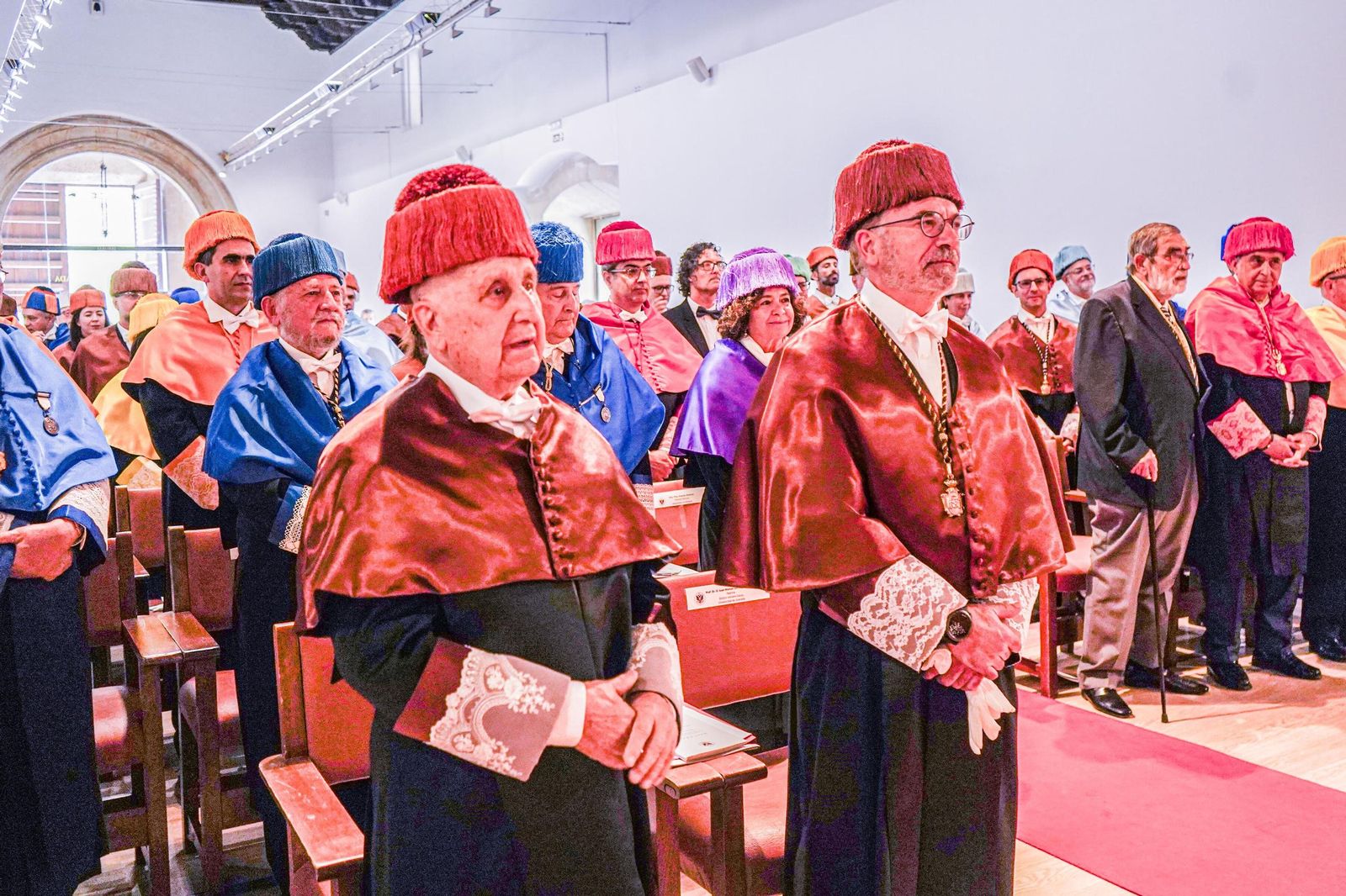 Así se ha convertido Miguel Giménez Yanguas en doctor honoris causa por la Universidad de Granada
