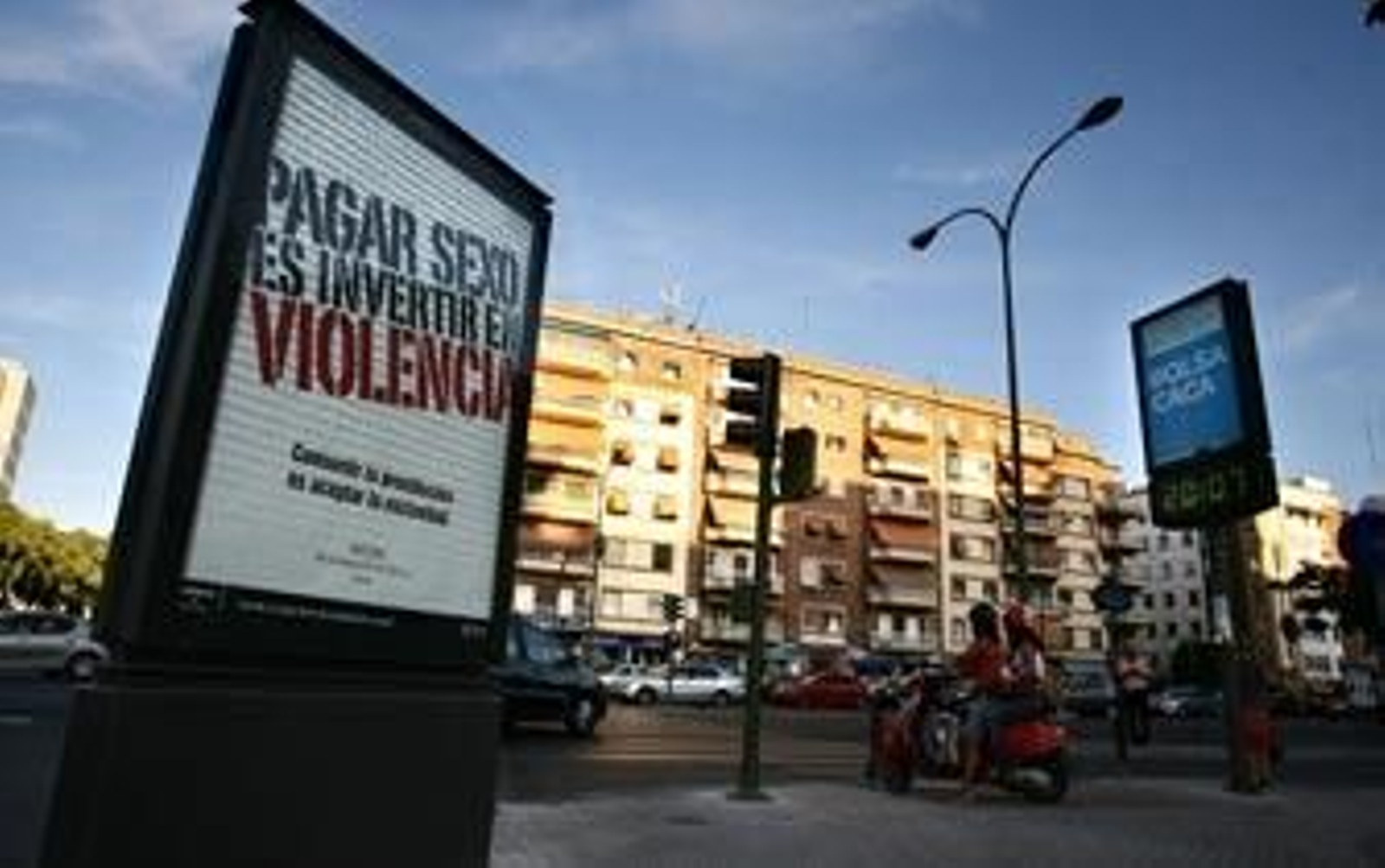 Los vecinos consideran insuficiente la campaña para combatir la prostitución