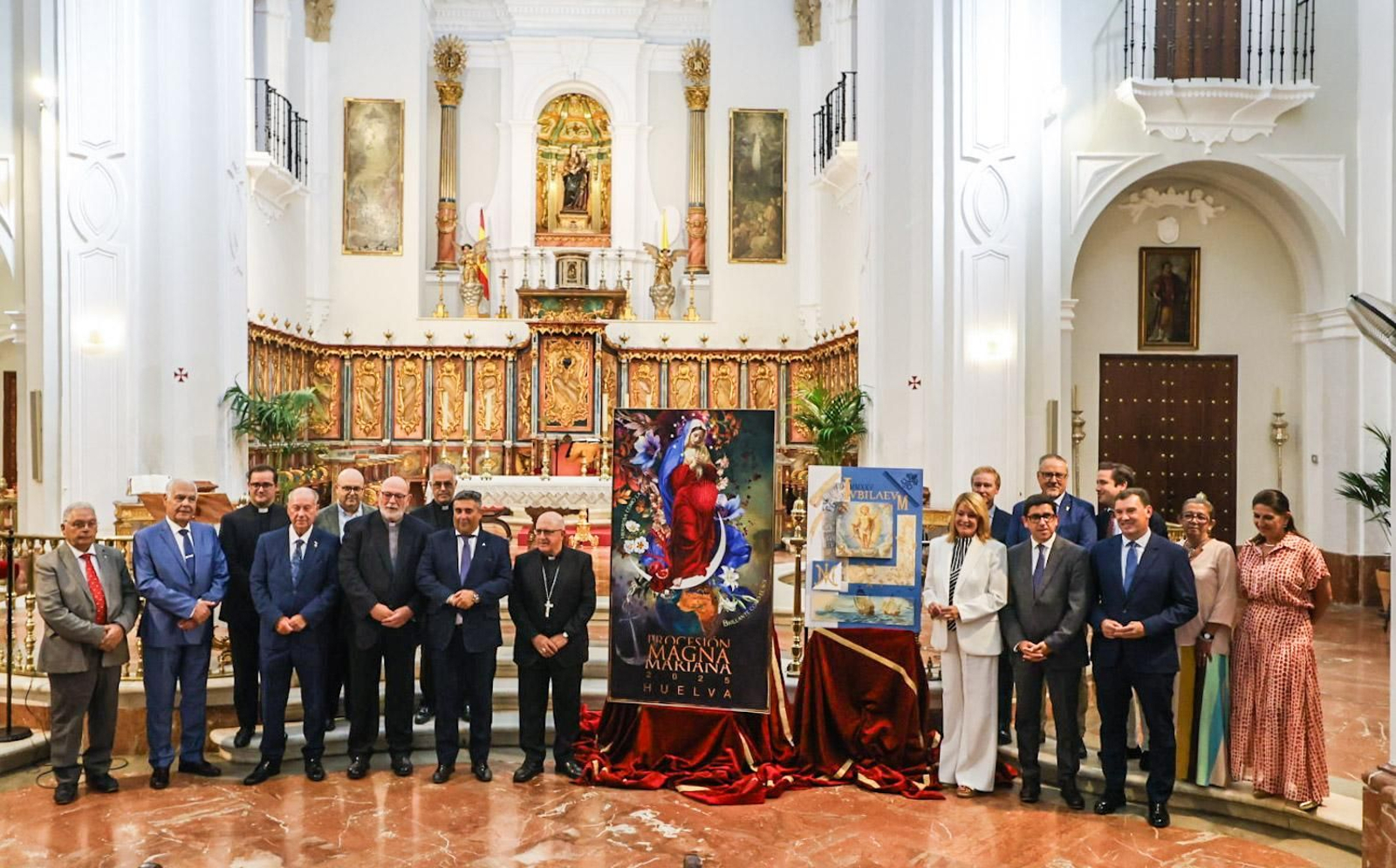 Imágenes de la presentación jubilar Magna Mariana en la Catedral de La Merced