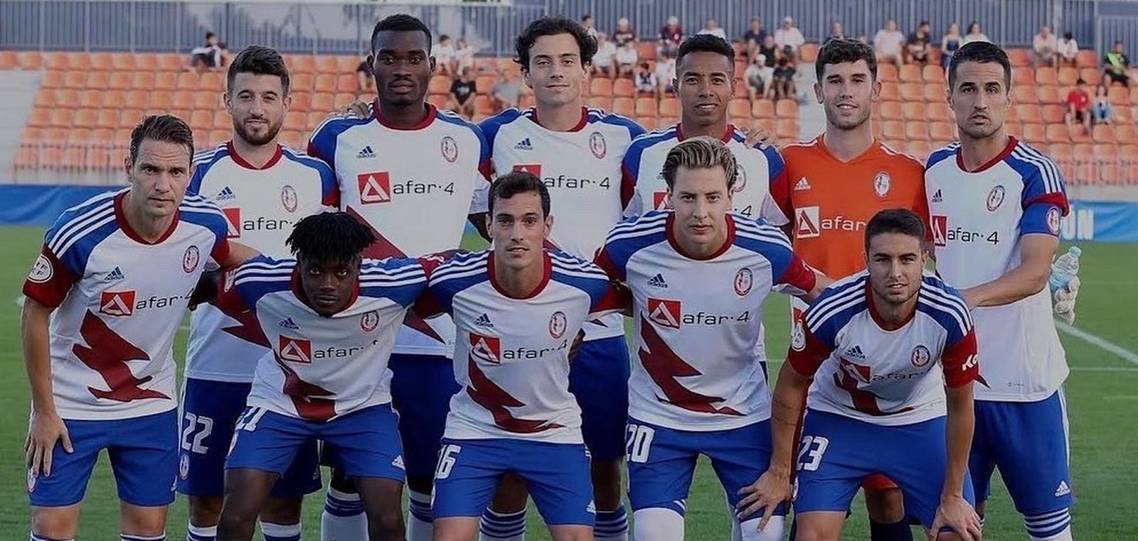 Formación inicial del Rayo Majadahonda en el duelo ante el Badajoz.