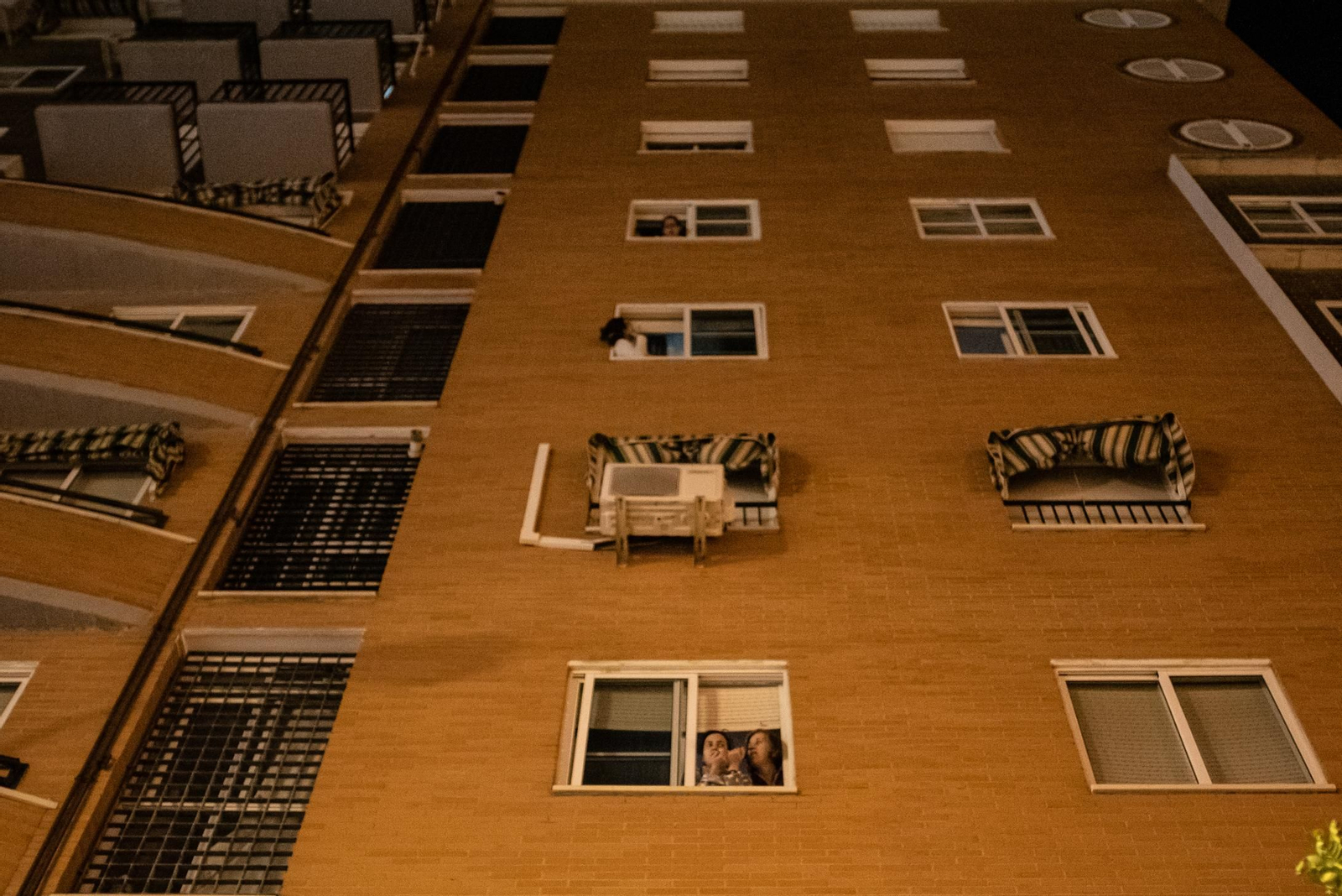 Imágenes de los Reyes Magos a su paso por Fererico Molina, Pérez Cubillas y Antonio Machado