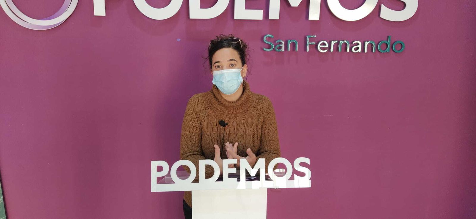 Ana Rojas, en la sede de Podemos San Fernando.