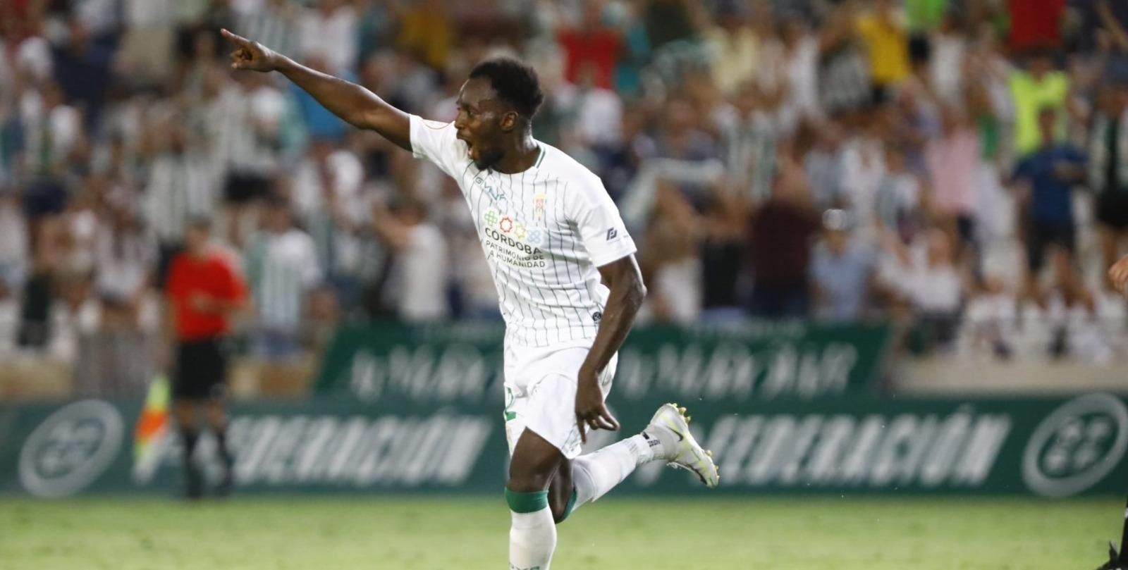 Diarra celebra su gol ante el Fuenlabrada.