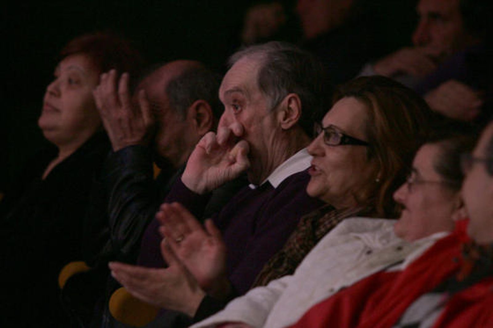 Público asistente al acto./Fotos:J.M.Quiñones

Foto: J.M.Q.