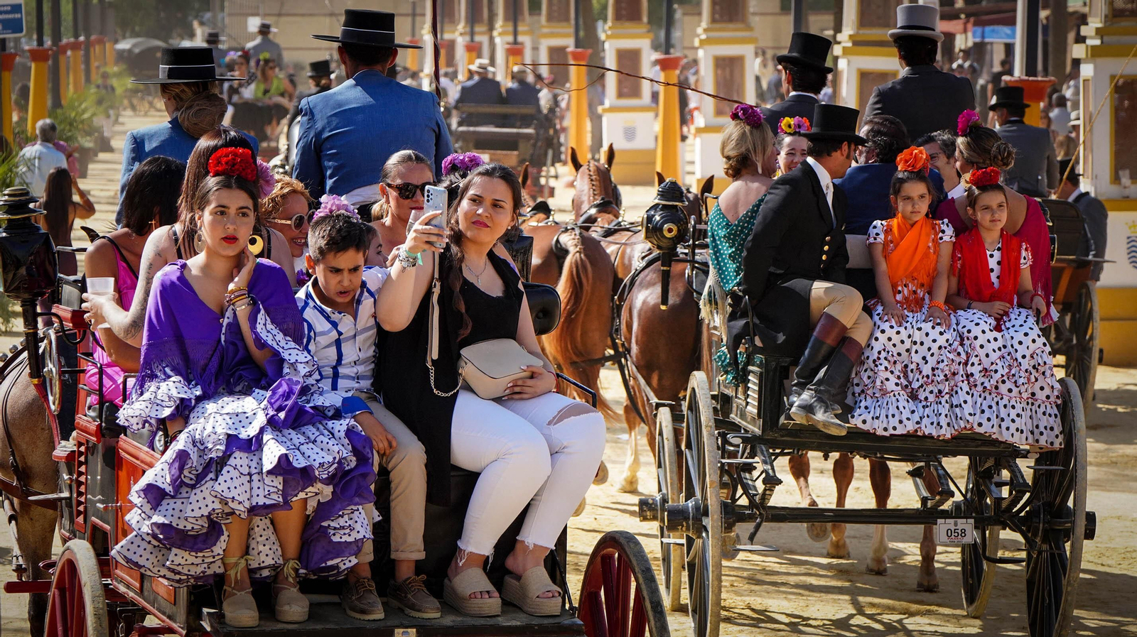 Búscate en las imágenes del viernes de la feria de Jerez 2023
