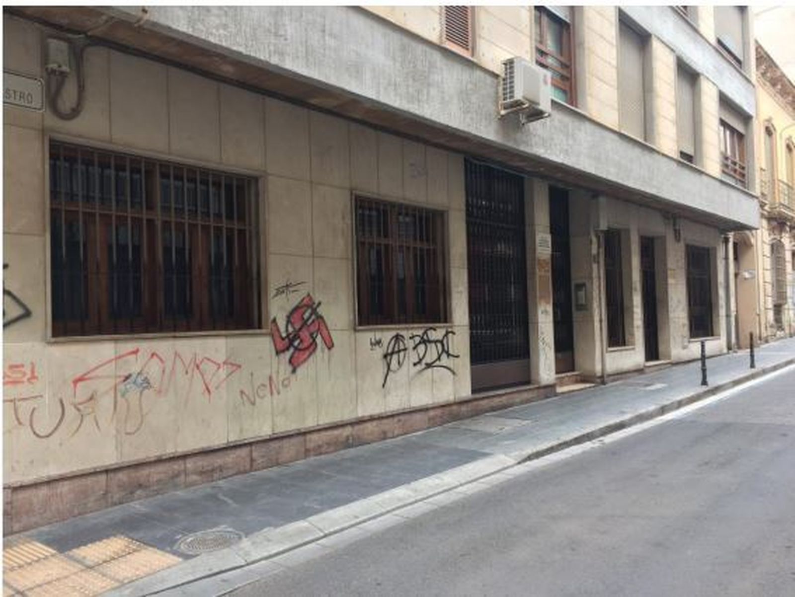 Inmueble que el Estado saca a subasta en la calle Álvarez de Castro