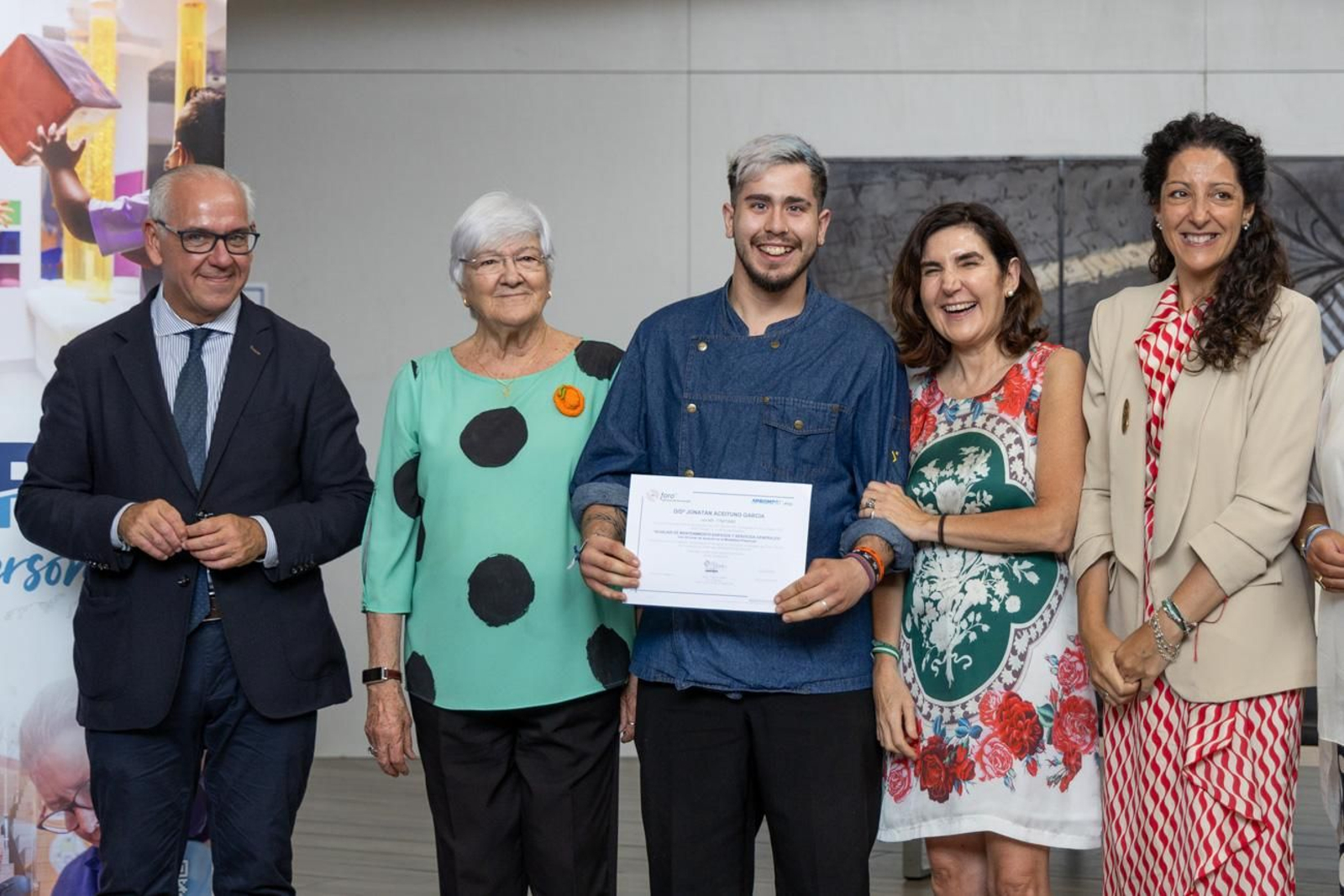 Visita de la consejera a las instalaciones de Aprompsi