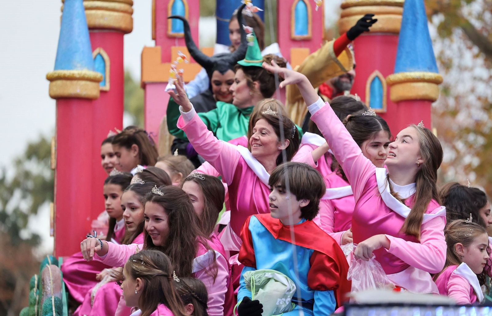 La Cabalgata de los Reyes Magos de Sevilla 2026, todas las fotos