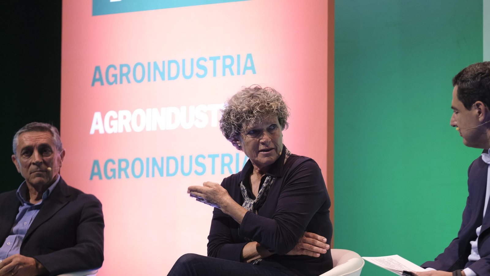 Las imágenes del 'Foro, Agricultura, Agua y Futuro en Andalucía' organizado por el PP