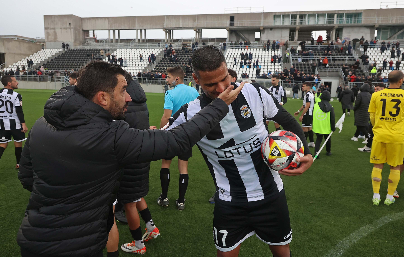 Las mejores fotos del Balona - Vélez de Segunda RFEF