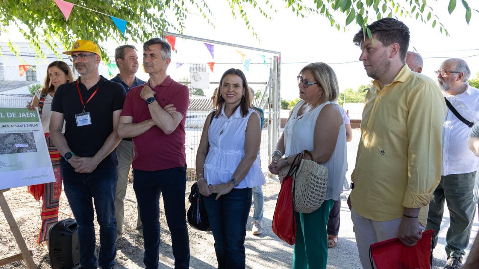 Inauguración del nuevo carril peatonal de la zona residencial Puente Tablas