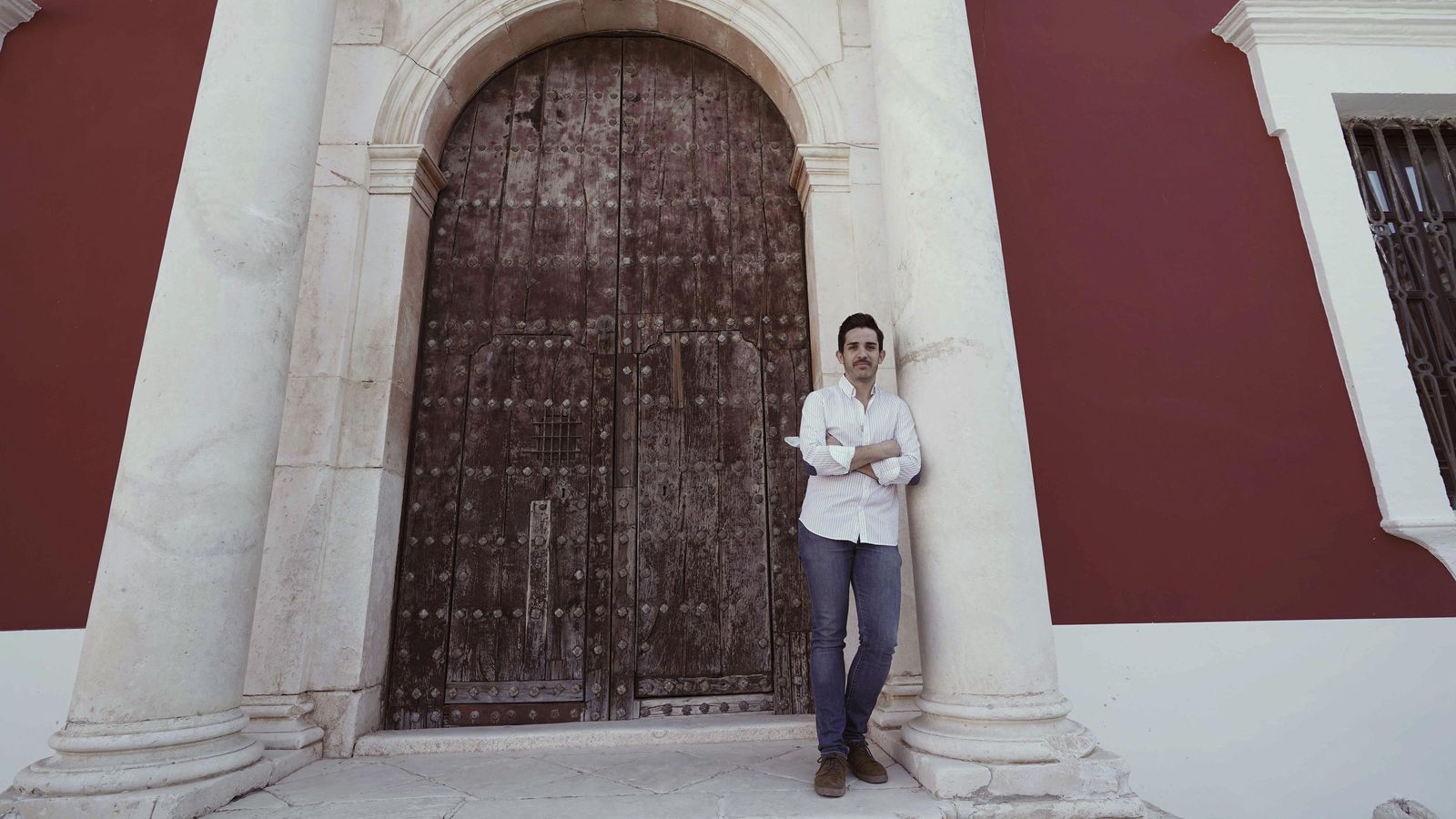 El doctor en Patrimonio Francisco Manuel Espejo Jiménez, en el Palacio Ducal.