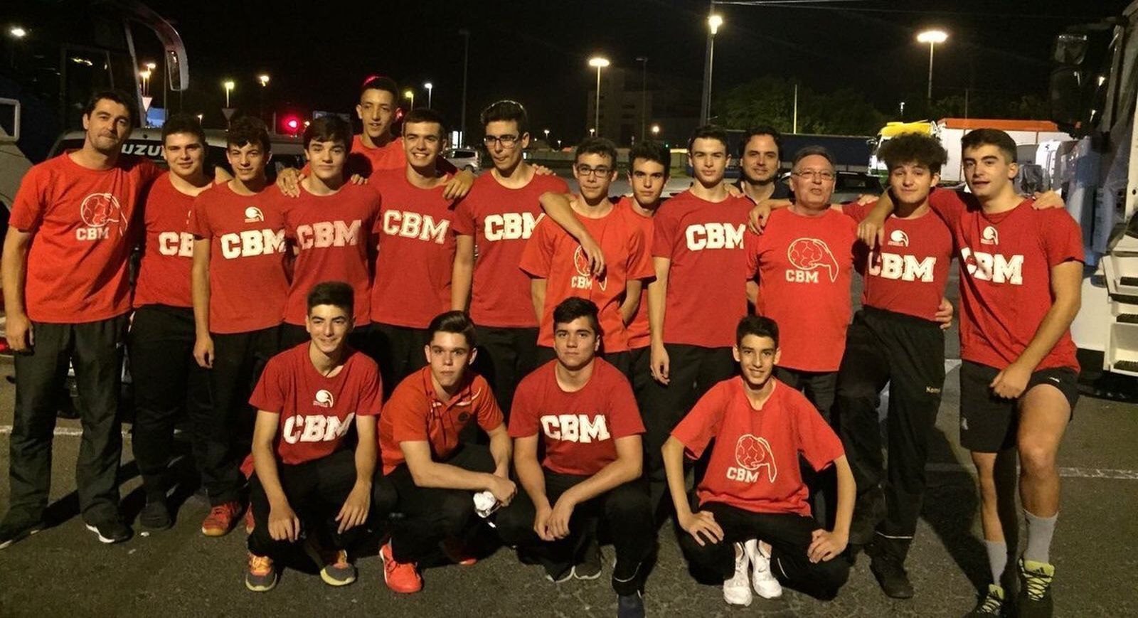 Los componentes del CBM cadete posan tras la disputa del Intersector.