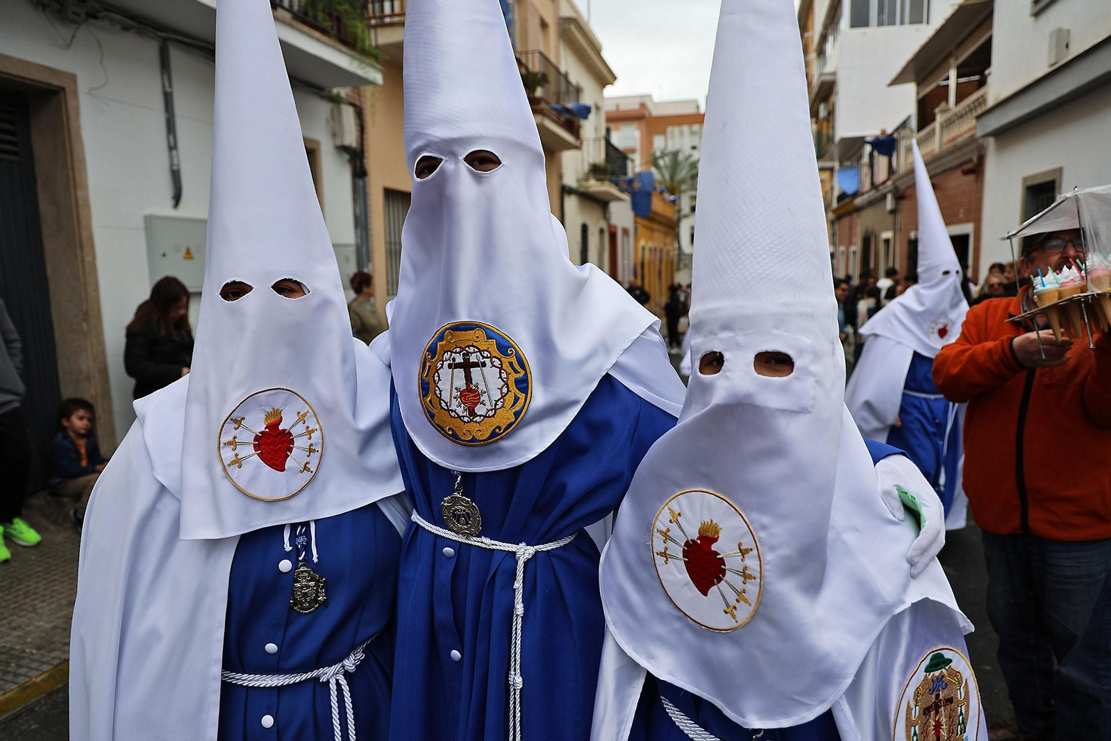 Las mejores imágenes del Martes Santo en Huelva: La Hermandad de La Lanzada