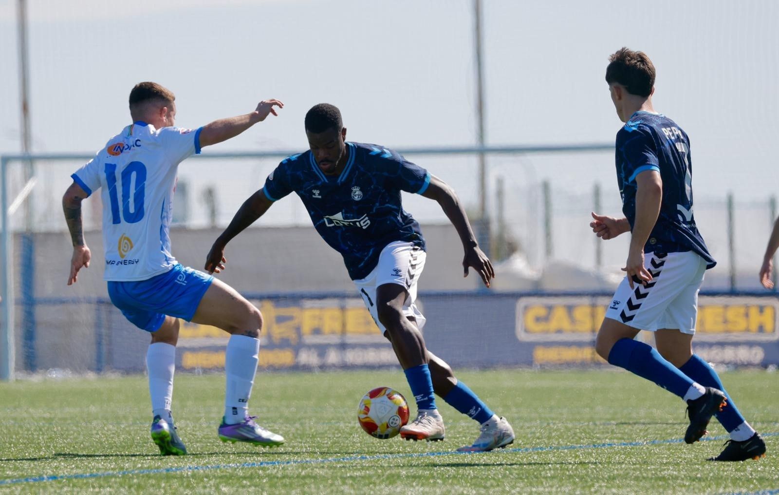 Las fotos del Castilleja-Balona de Tercera Federación (1-1)