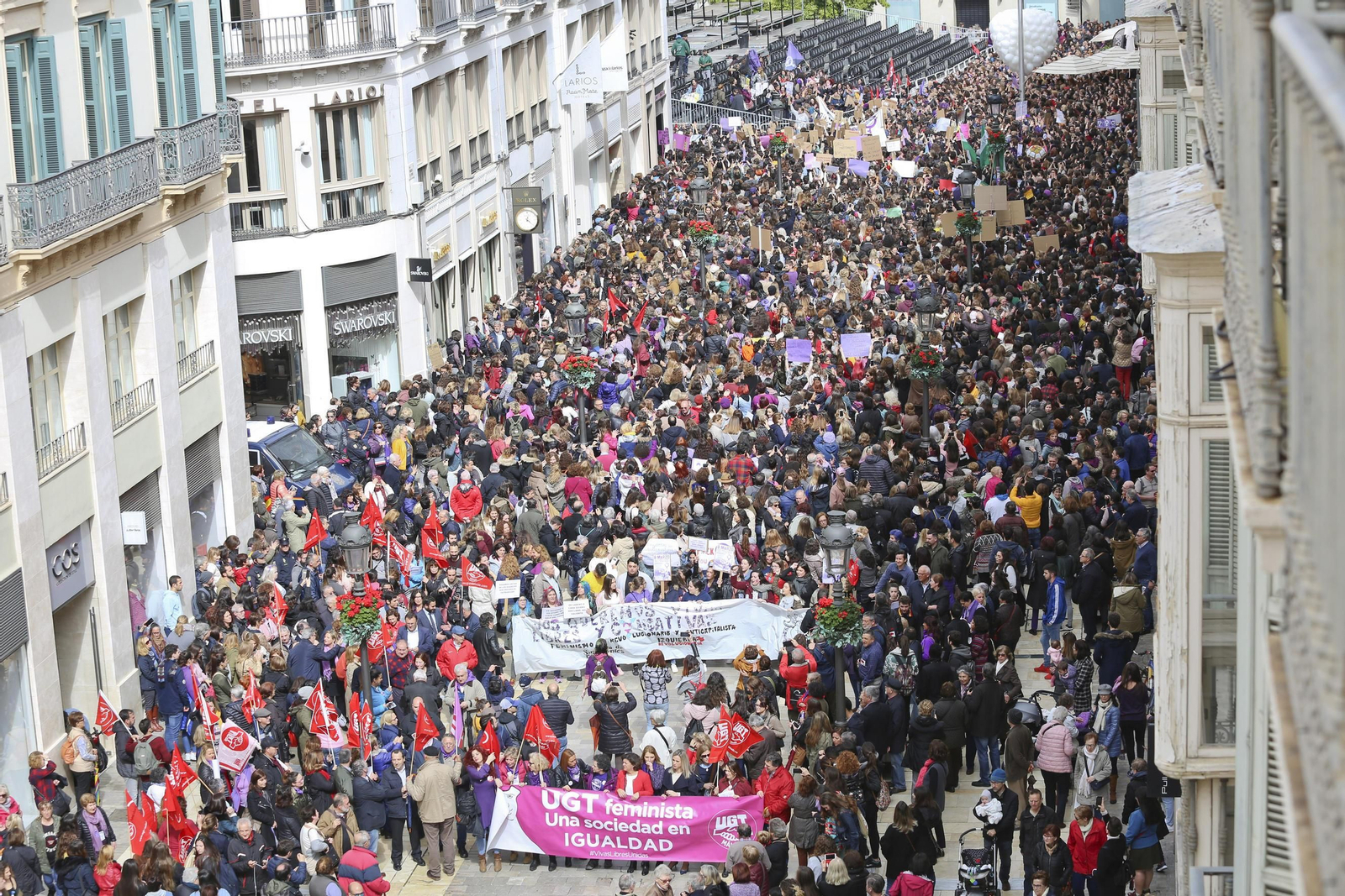 Concentración entre la calle Larios y la Plaza de la Constitución.