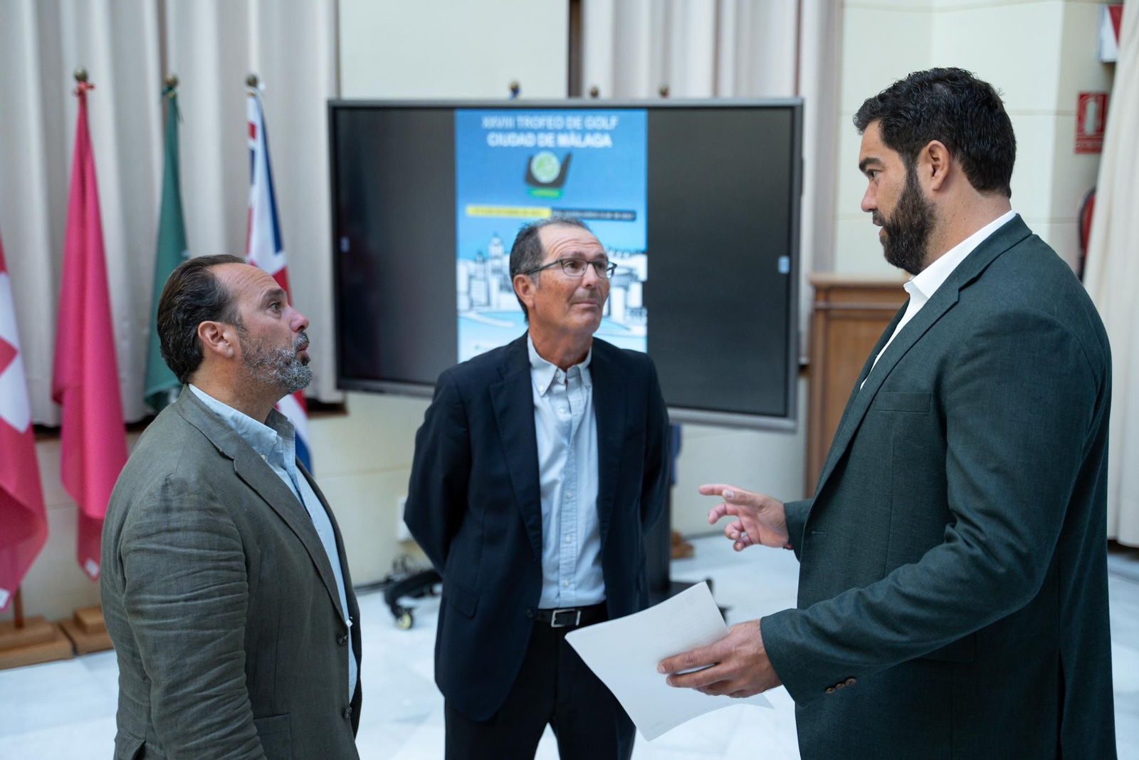 El Ayuntamiento presenta el XXVIII Trofeo de Golf ‘Ciudad de Málaga’, que se celebrará en el Real Guadalhorce Club de Golf El Ayuntamiento presenta el XXVIII Trofeo de Golf ‘Ciudad de Málaga’, que se celebrará en el Real Guadalhorce Club de Golf
