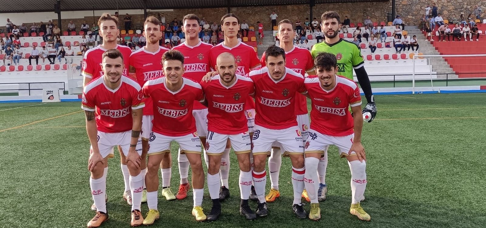 Formación inicial del Atlético Espeleño ante el Sevilla C.