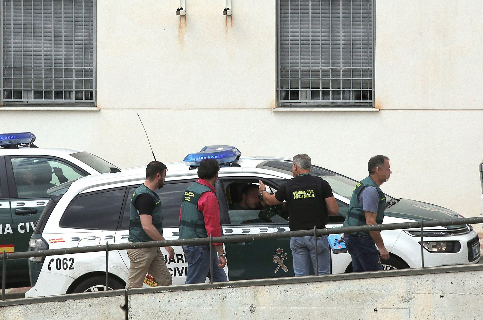 Detienen al atrincherado que amenazó con hacer explotar un edificio de La Zubia