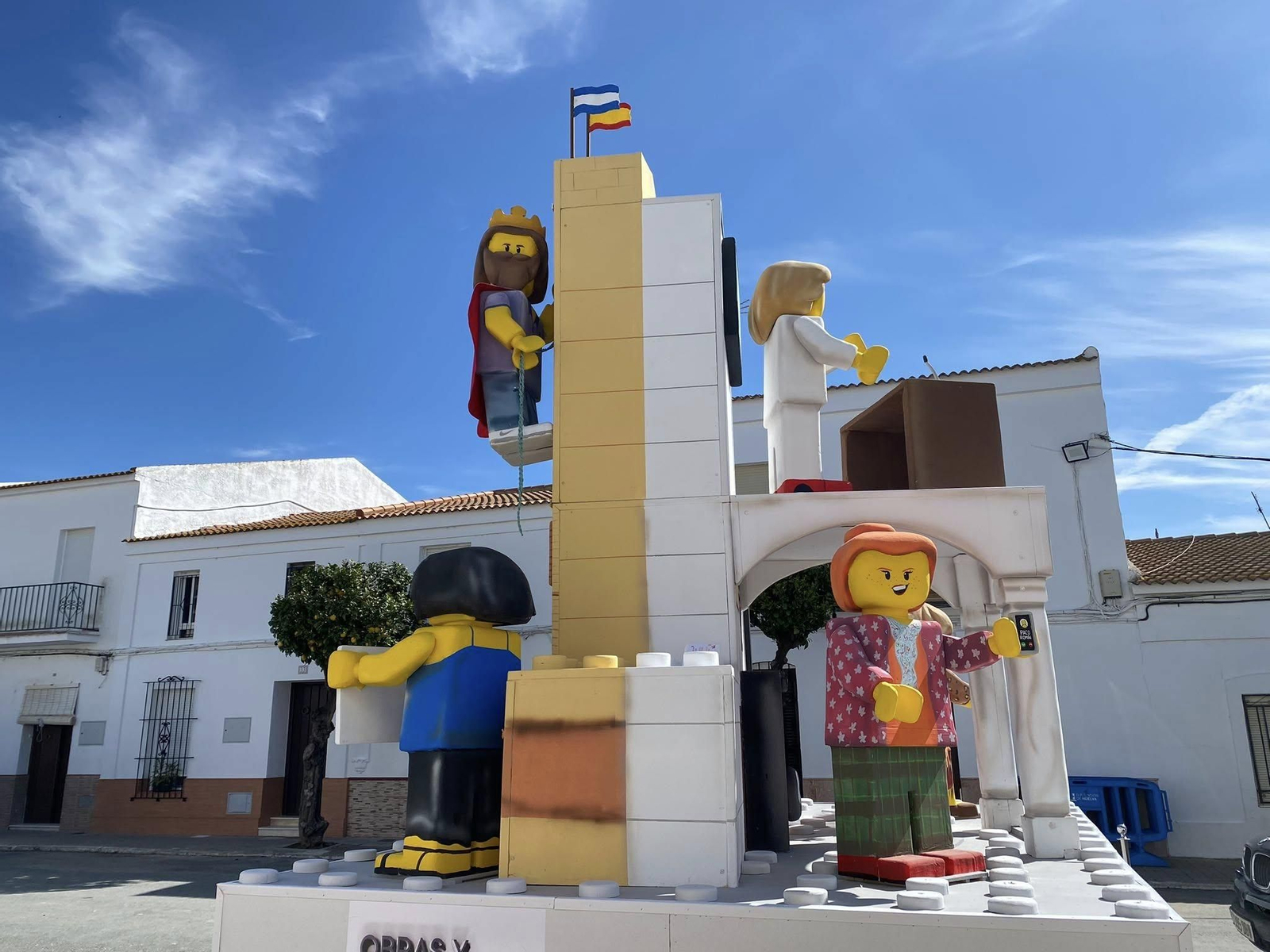 En este pueblo de Huelva también se celebran las fallas: "La cremá será este domingo" En este pueblo de Huelva también se celebran las fallas: "La cremá será este domingo"