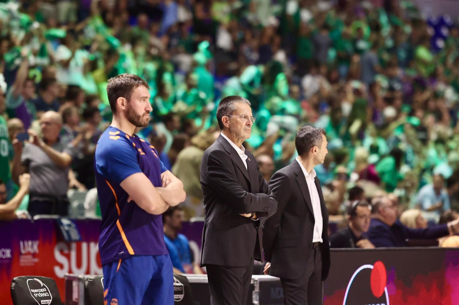 El Unicaja - Valencia Basket de la Supercopa, en fotos