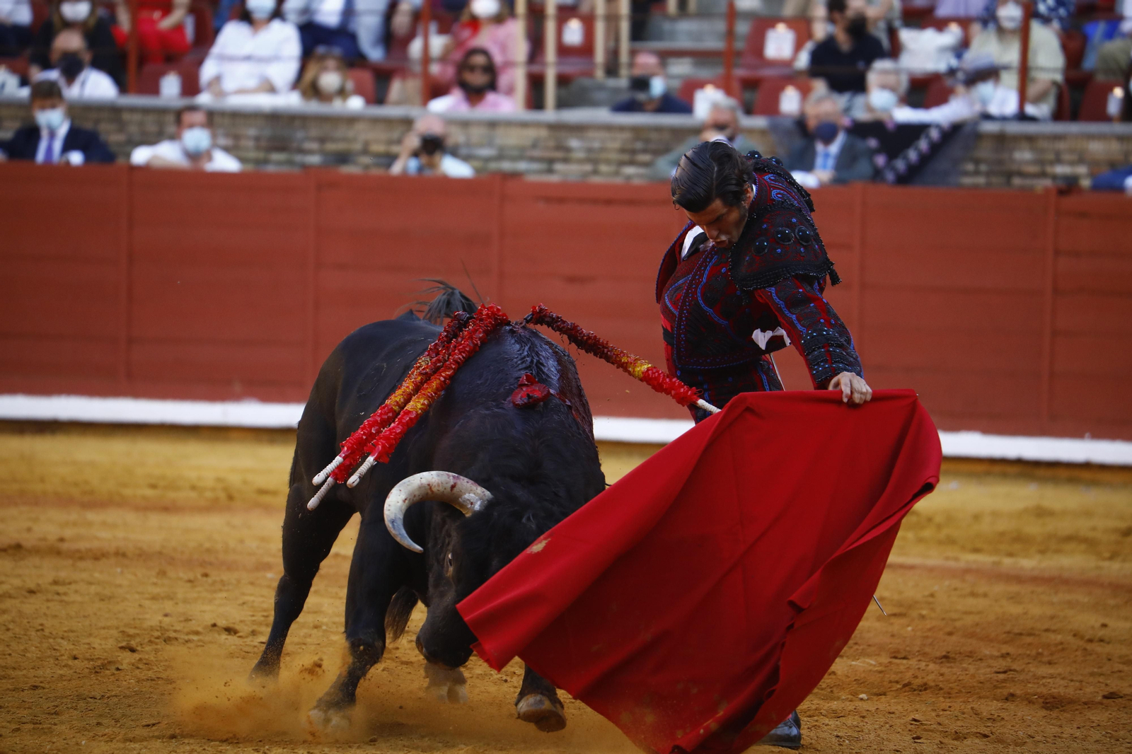 El mano a mano de Finito y Morante en la Feria Taurina de Córdoba, en imágenes