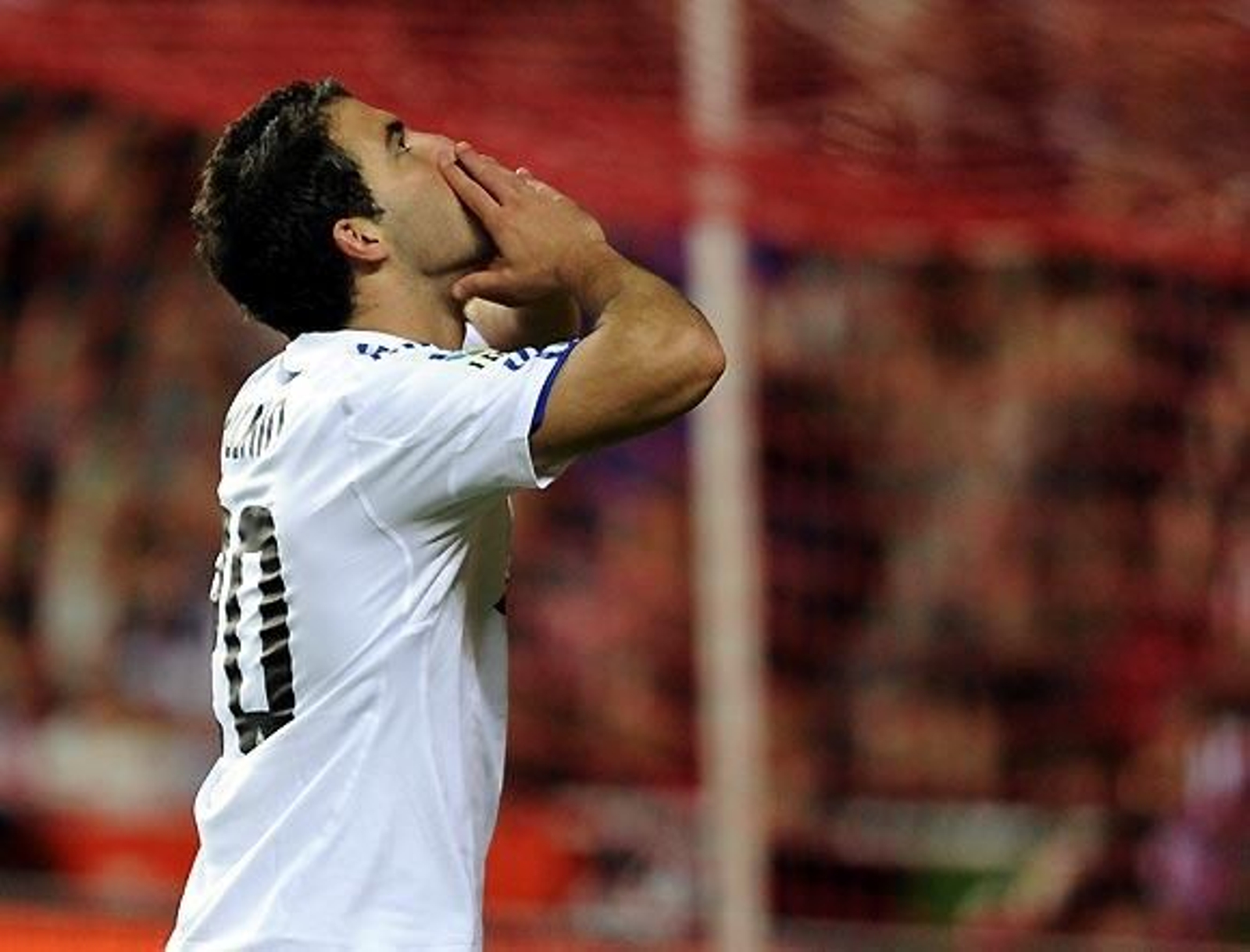 Higuaín resuelve ante el Sporting (0-1)