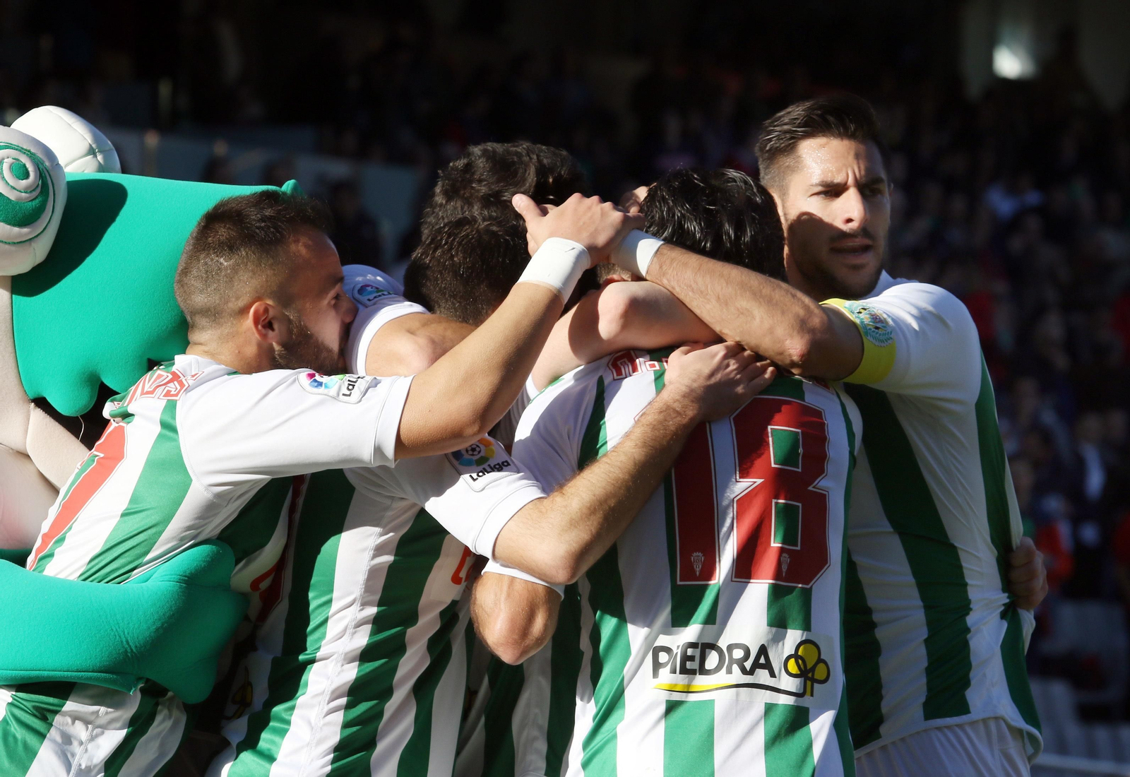 Las imágenes del Córdoba CF-UCAM Murcia