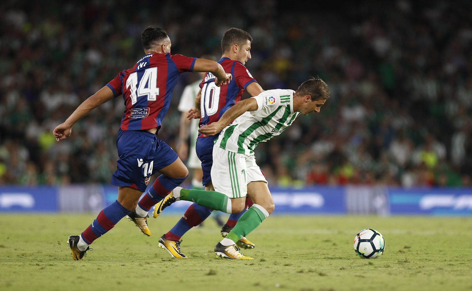 El Real Betis-Levante, en imágenes