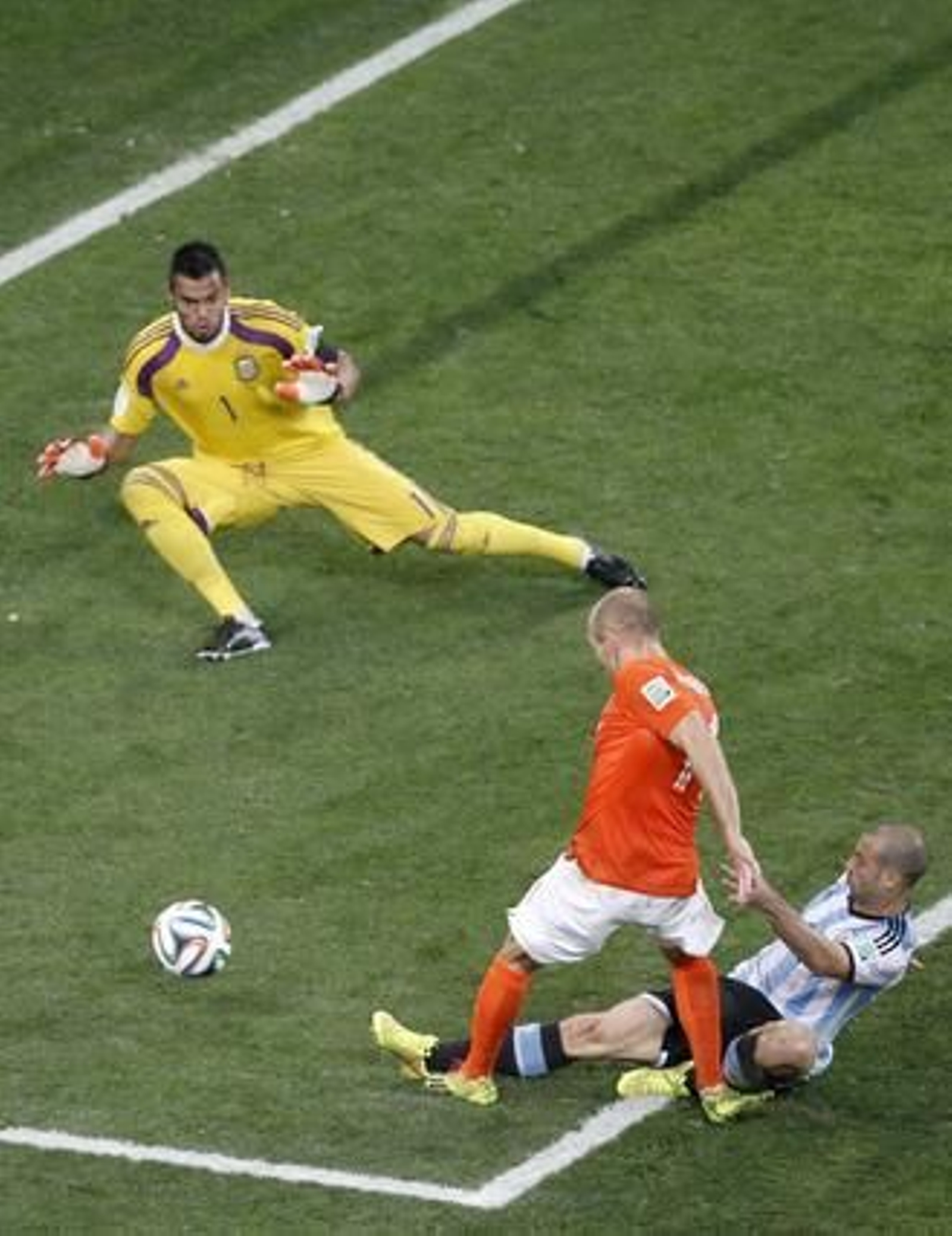 Las imágenes del Holanda-Argentina