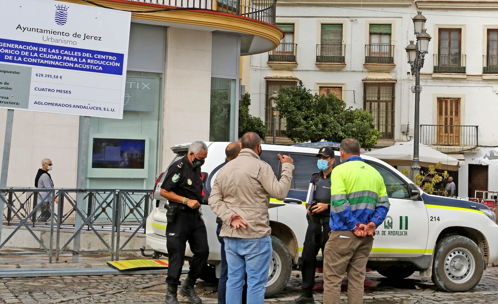 La policía autonómica levanta acta de las obras del eje Corredera,Esteve y calle Cerrón