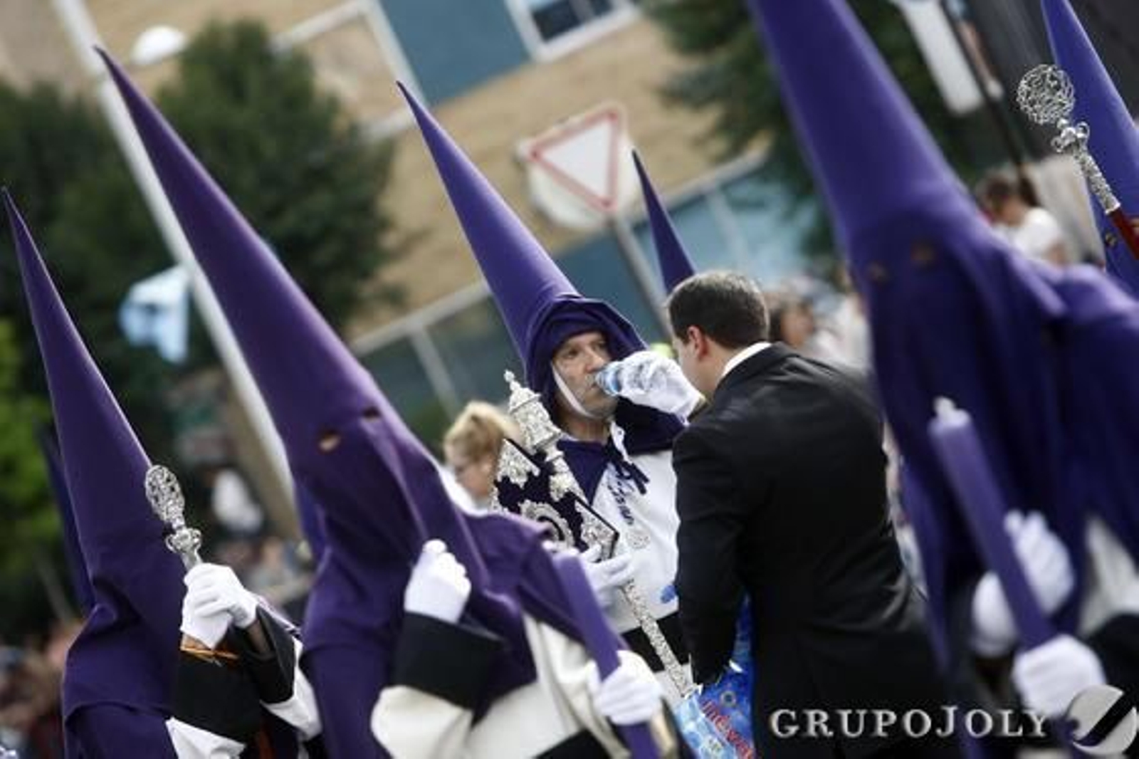 Lanzada

Foto: L.Rivas/Pepe Villoslada