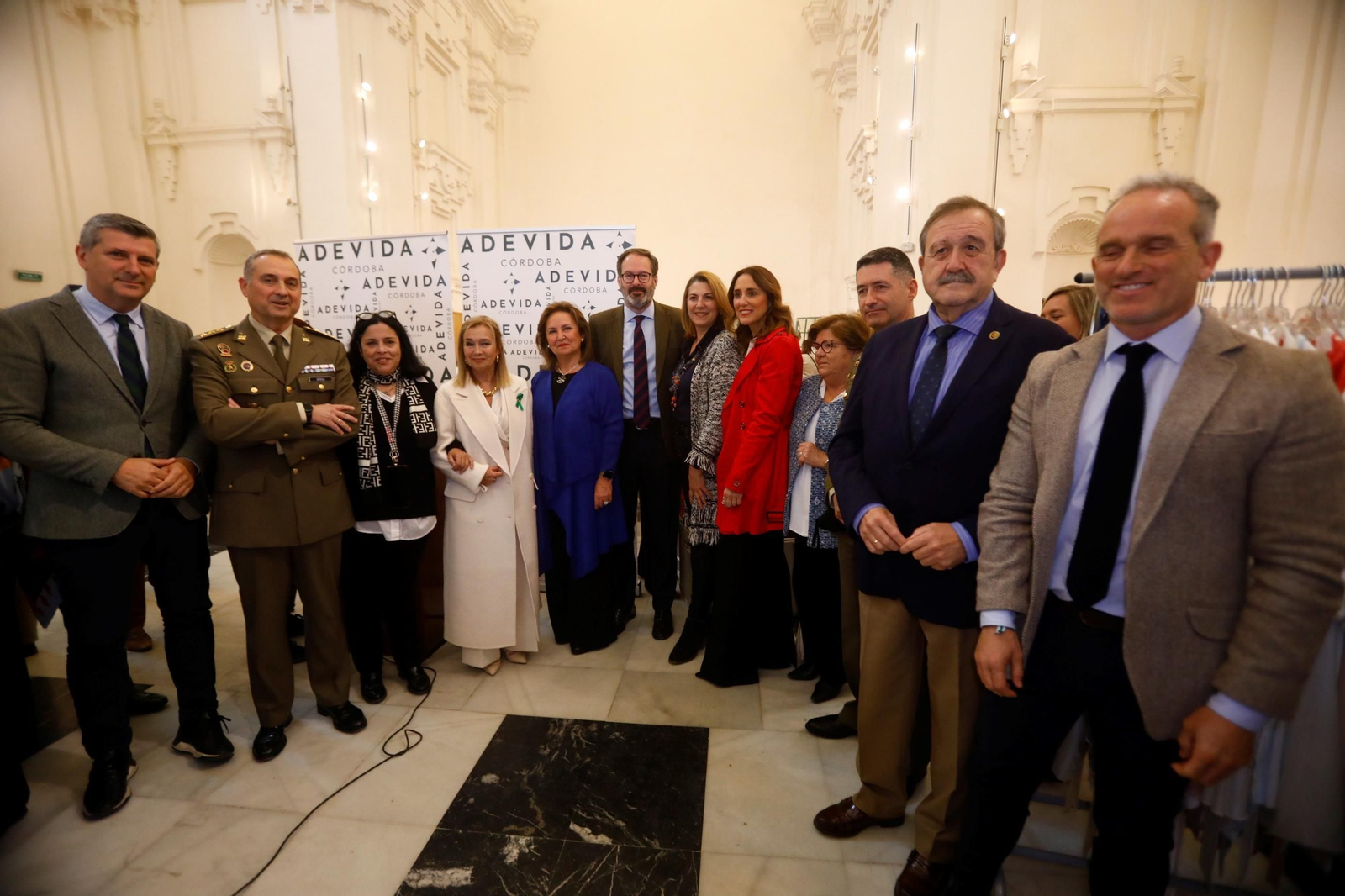El Baratillo de Primavera de Adevida abre sus puertas, en imágenes