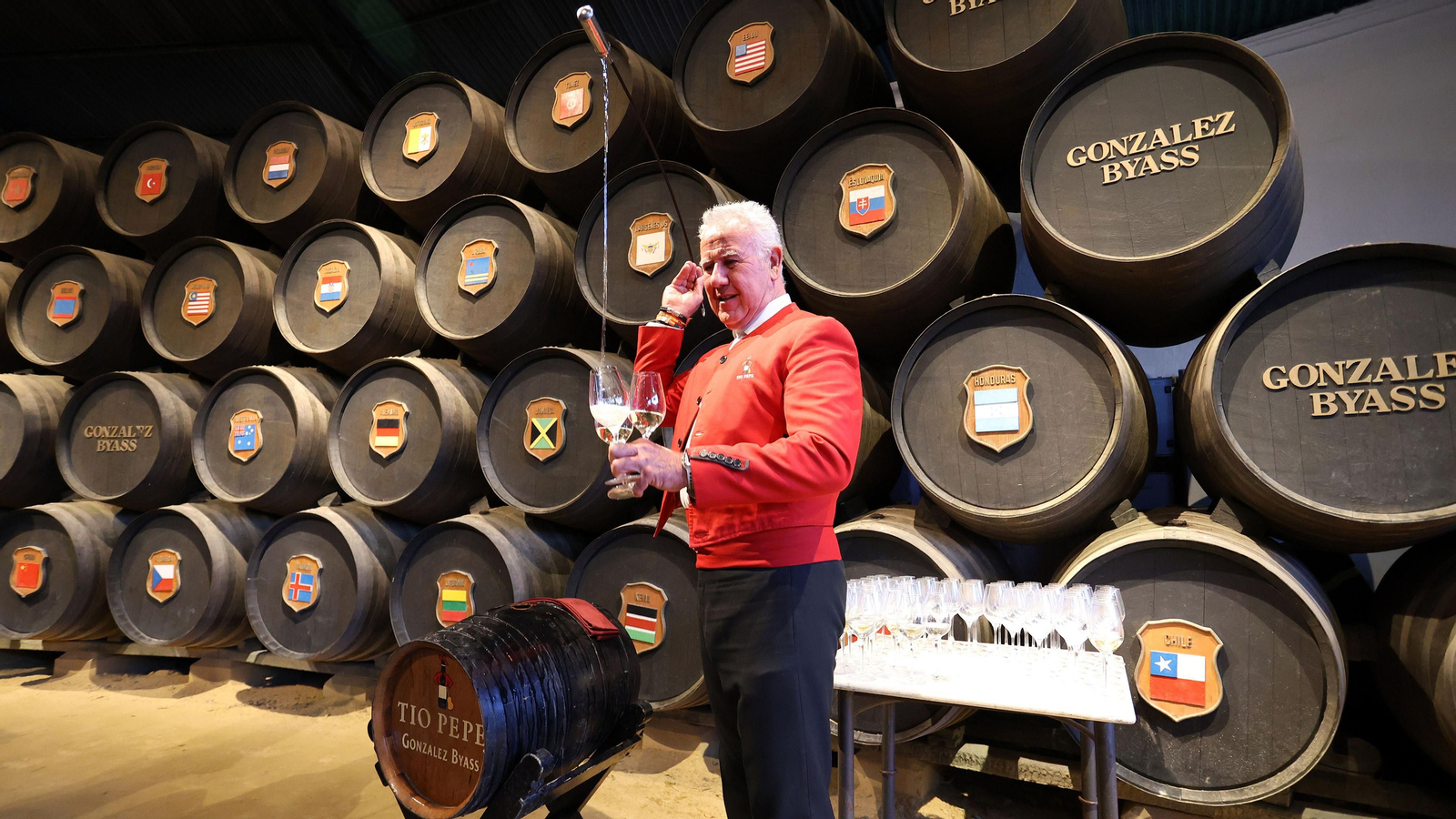 Presentación del cartel de la Feria del Caballo de Jerez 2024 en Bodegas González Byass