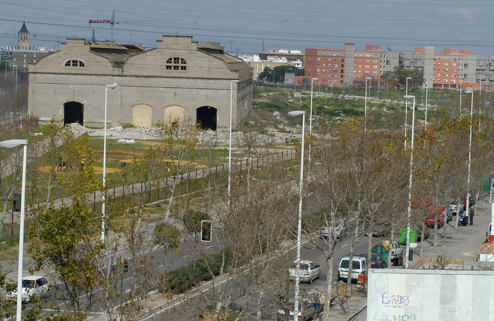 Imagen de archivo de las antiguas Naves de Renfe.