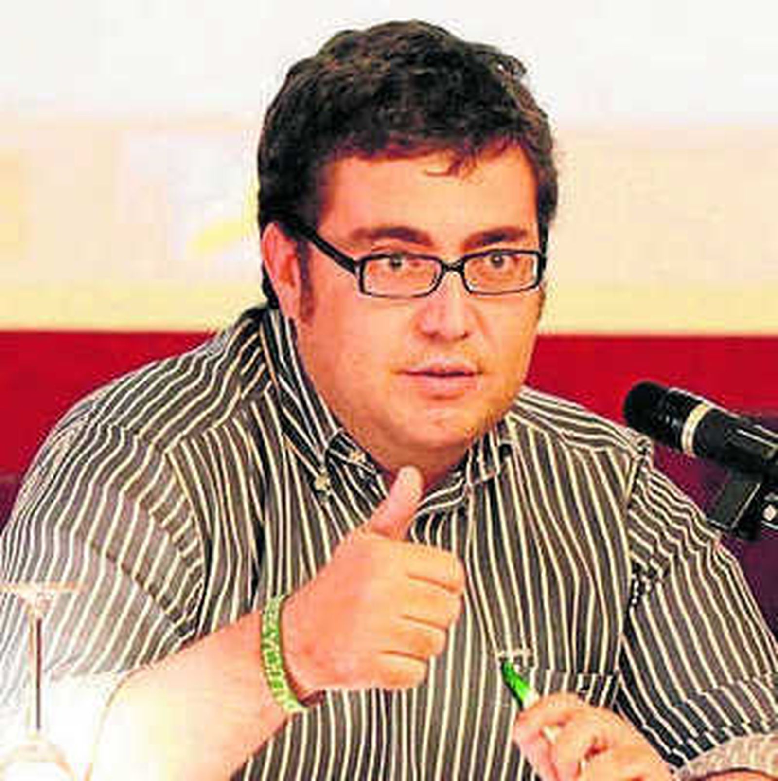 Emprendedores del Cade conocen la nueva línea de ayuda para jóvenes