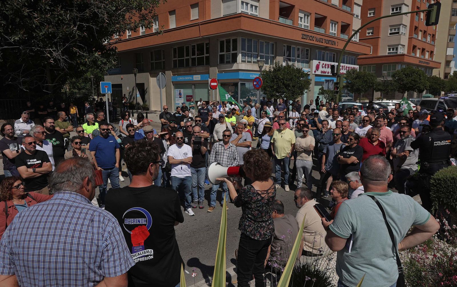 Fotos de la manifestación de apoyo a los siete sindicalistas de ATA y CGT por la huelga de Acerinox