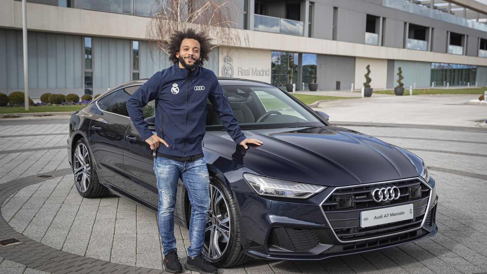 Marcelo con el nuevo Audi A7.