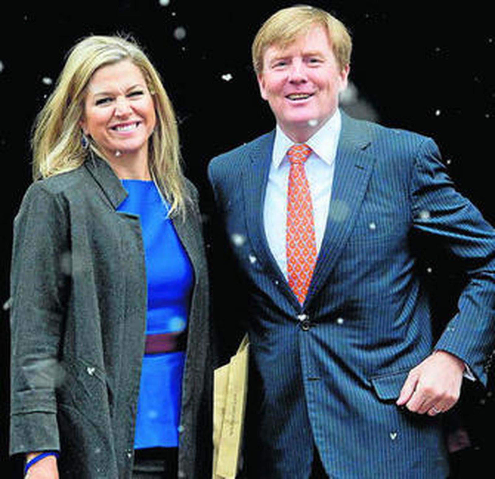Máxima y Guillermo de Holanda, ayer, en una recepción oficial.