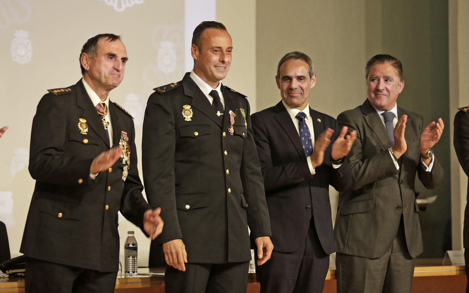 Medallas policia nacional