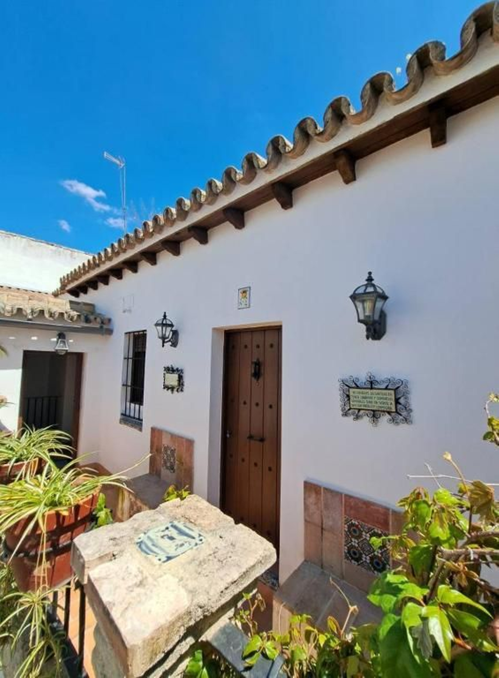 La entrada a una de las habitaciones.