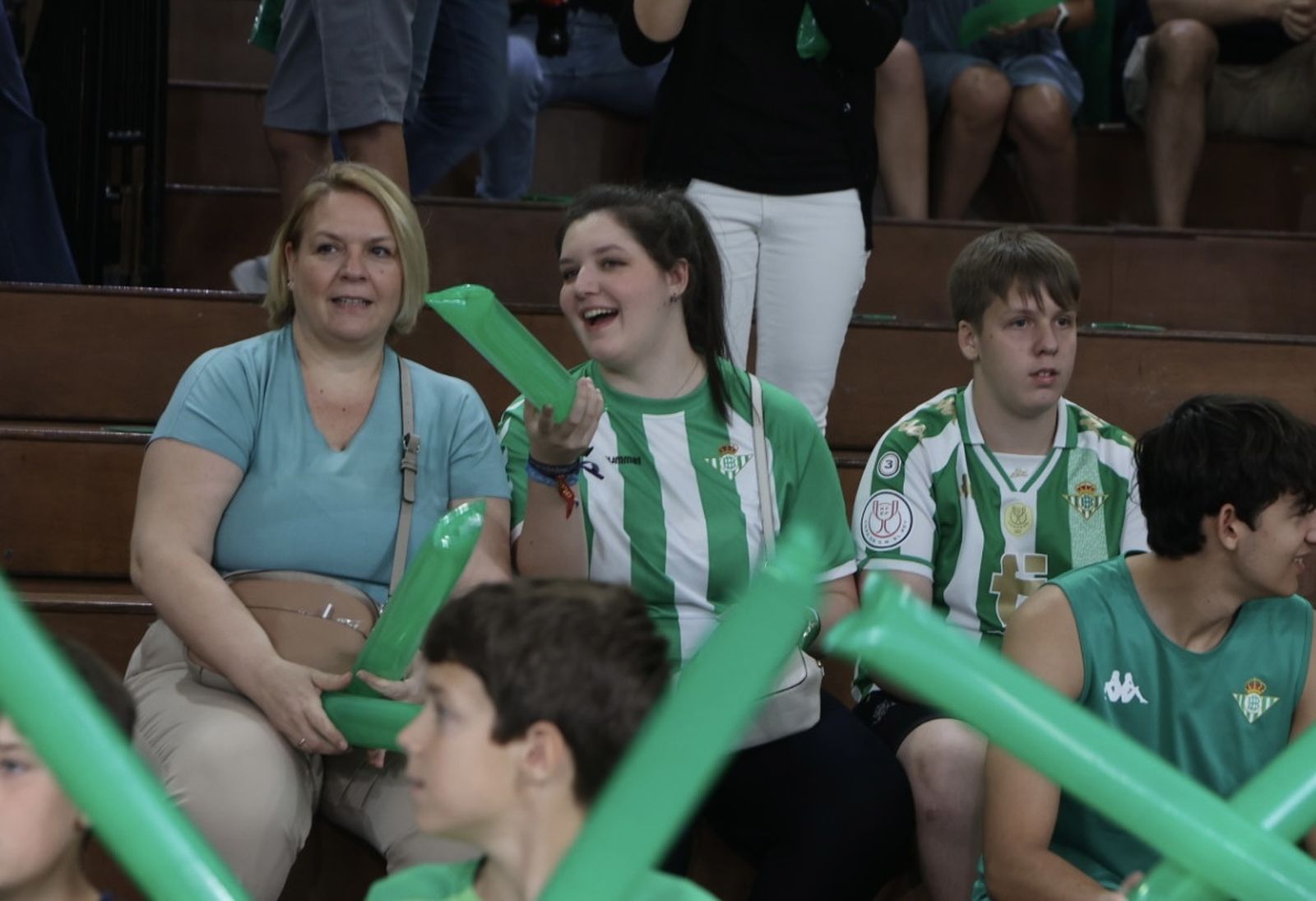 Búscate en el o Betis Granada de baloncesto