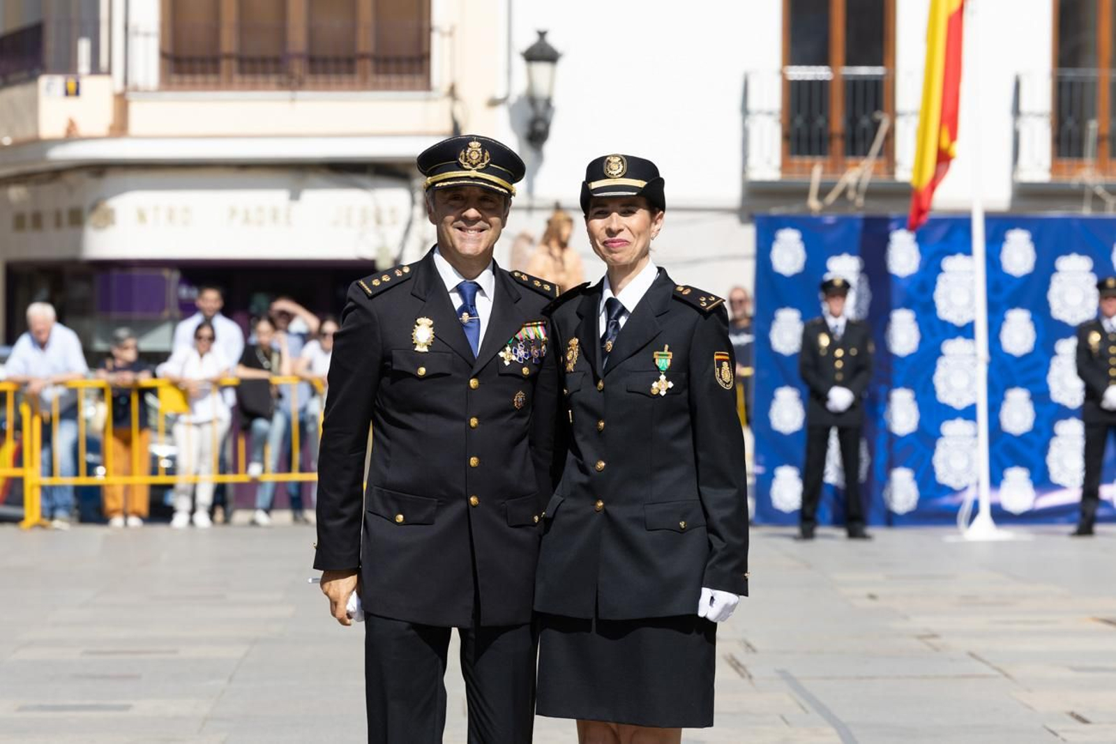 Acto por el día de la Policía Nacional, con motivo de la festividad los Santos Ángeles Custodios