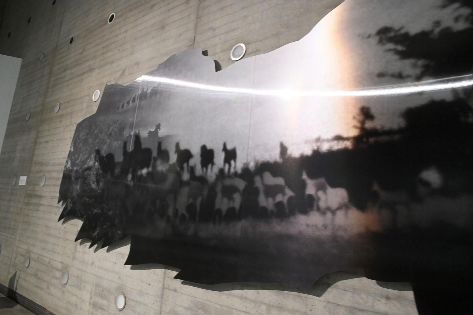 La exposición 'El ruido que habita', de Cecilia Bengolea, en el C3A