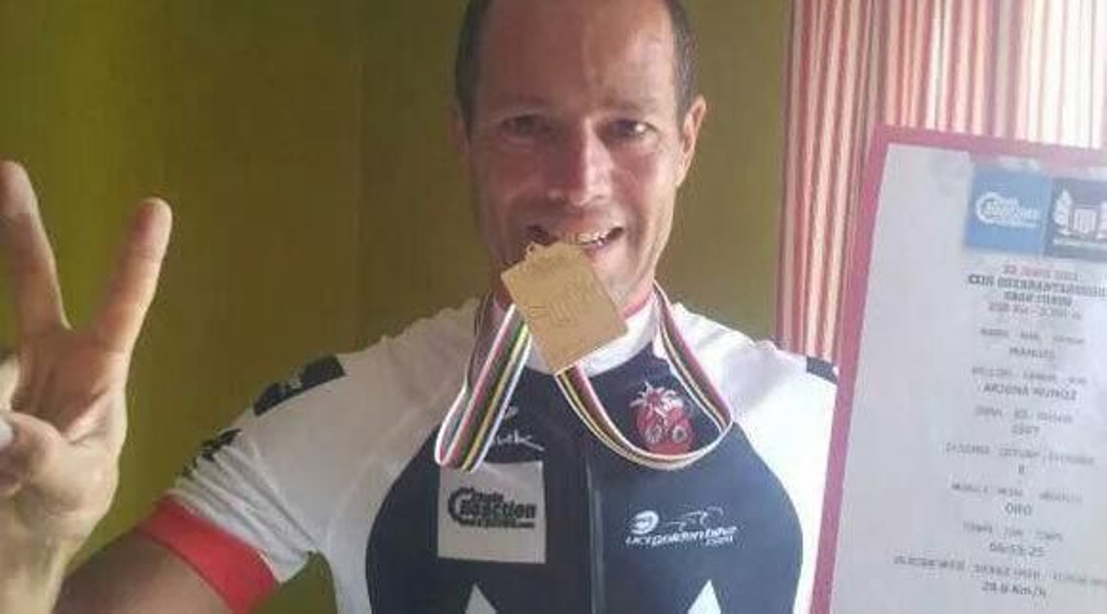 Muere un policía local atropellado cuando hacía ciclismo