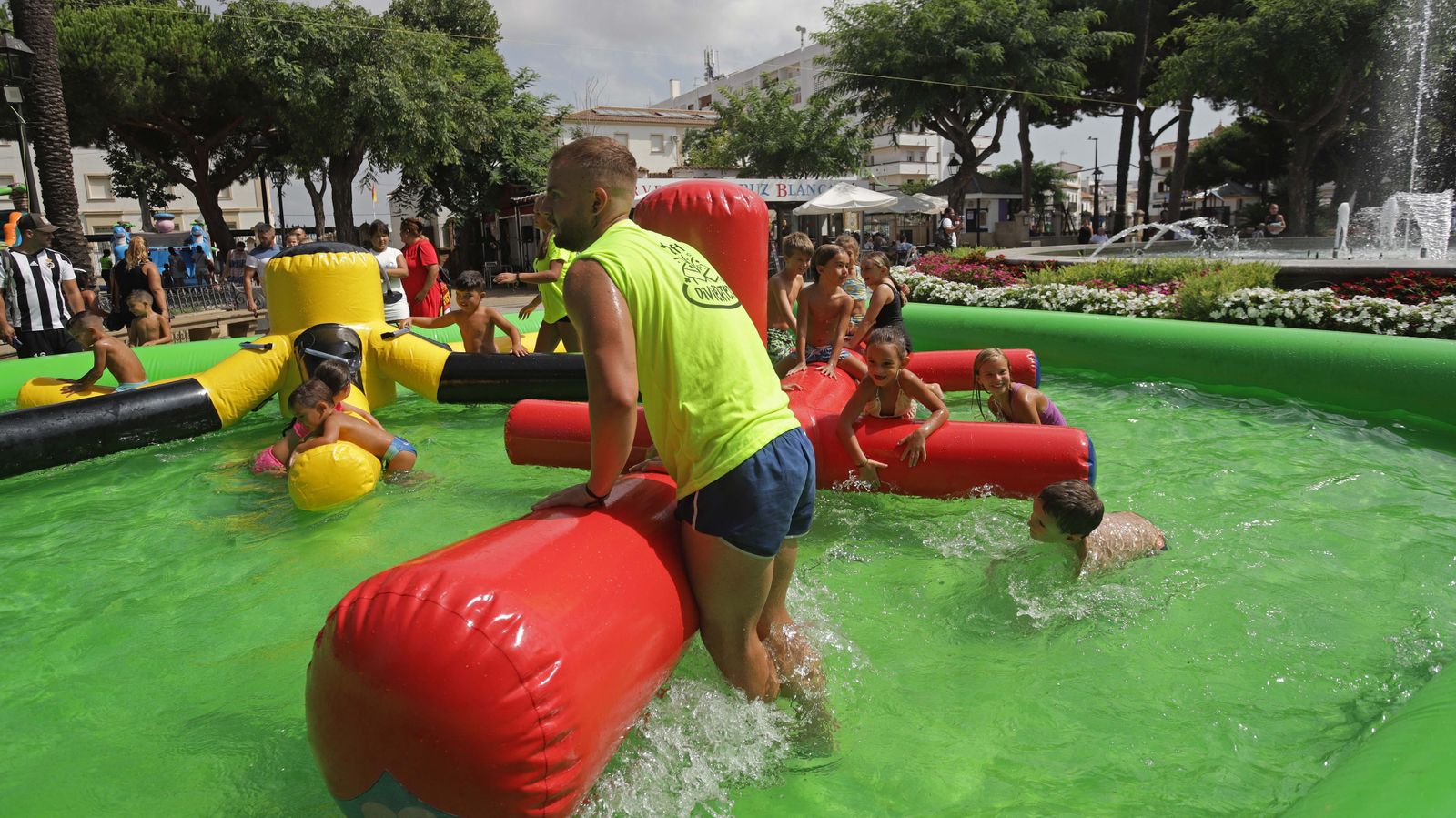 Fotos de la Fiesta del Agua en San Roque